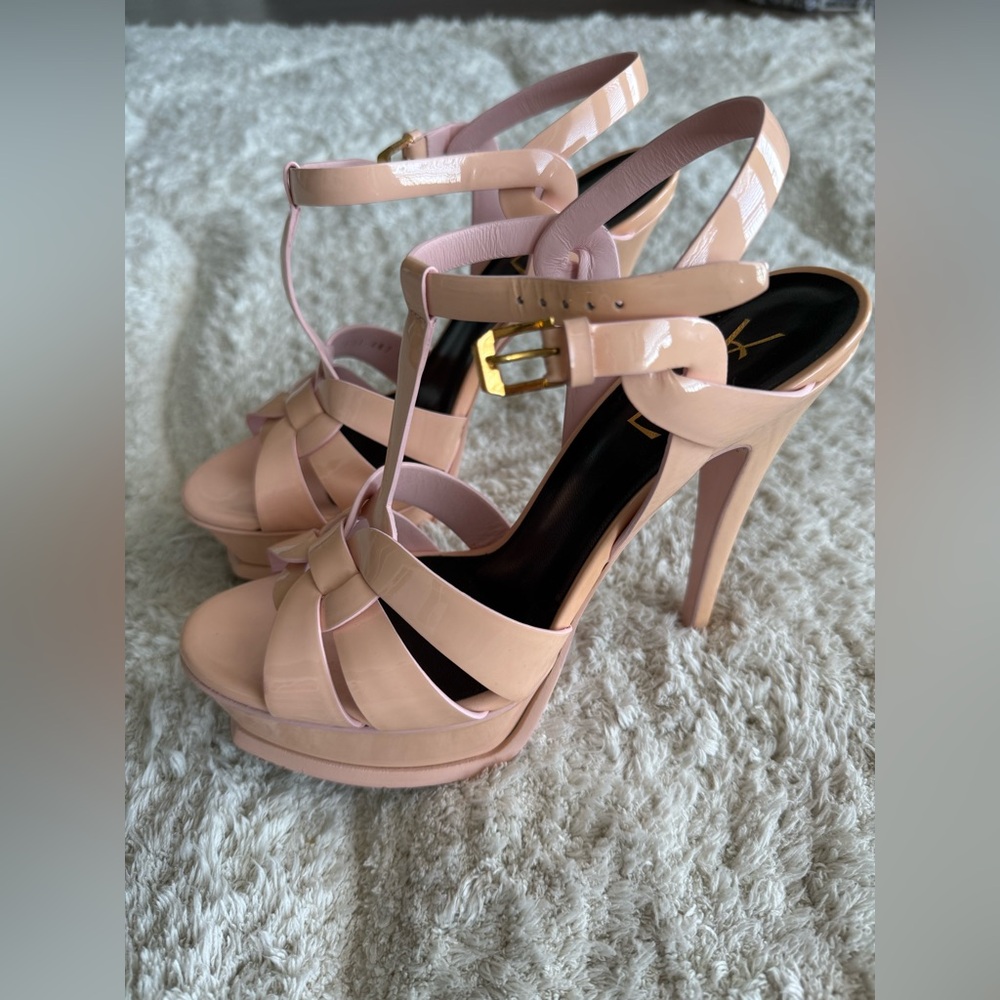 Saint Laurent Tribute 105MM Patent Leather Platform Sandals